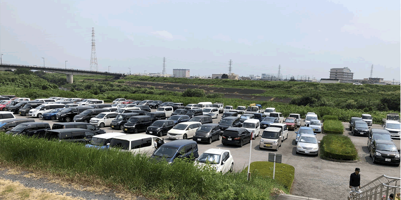 渡良瀬ウォーターパークの駐車場の画像