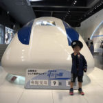 試験車両の画像。来館日があるので絶好の記念撮影場所です。